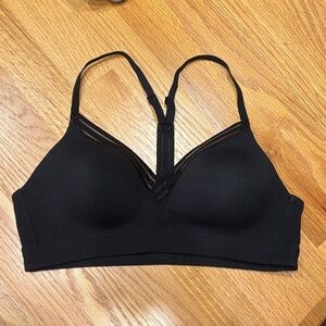 Athleta adjustable racer back sports bra Medium